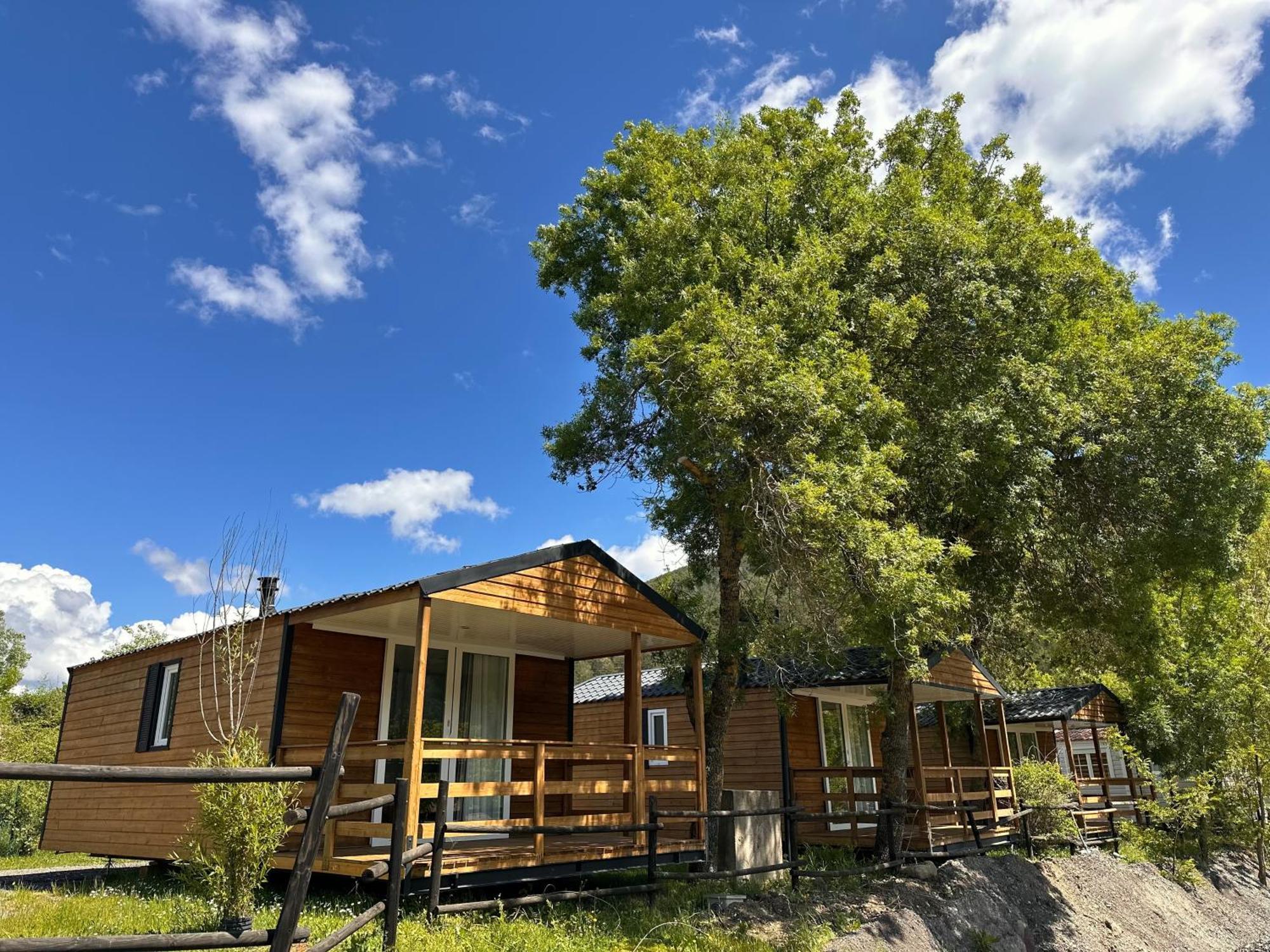 Bungalows Y Cabanas Solopuent Natur Castiello de Jaca Dış mekan fotoğraf