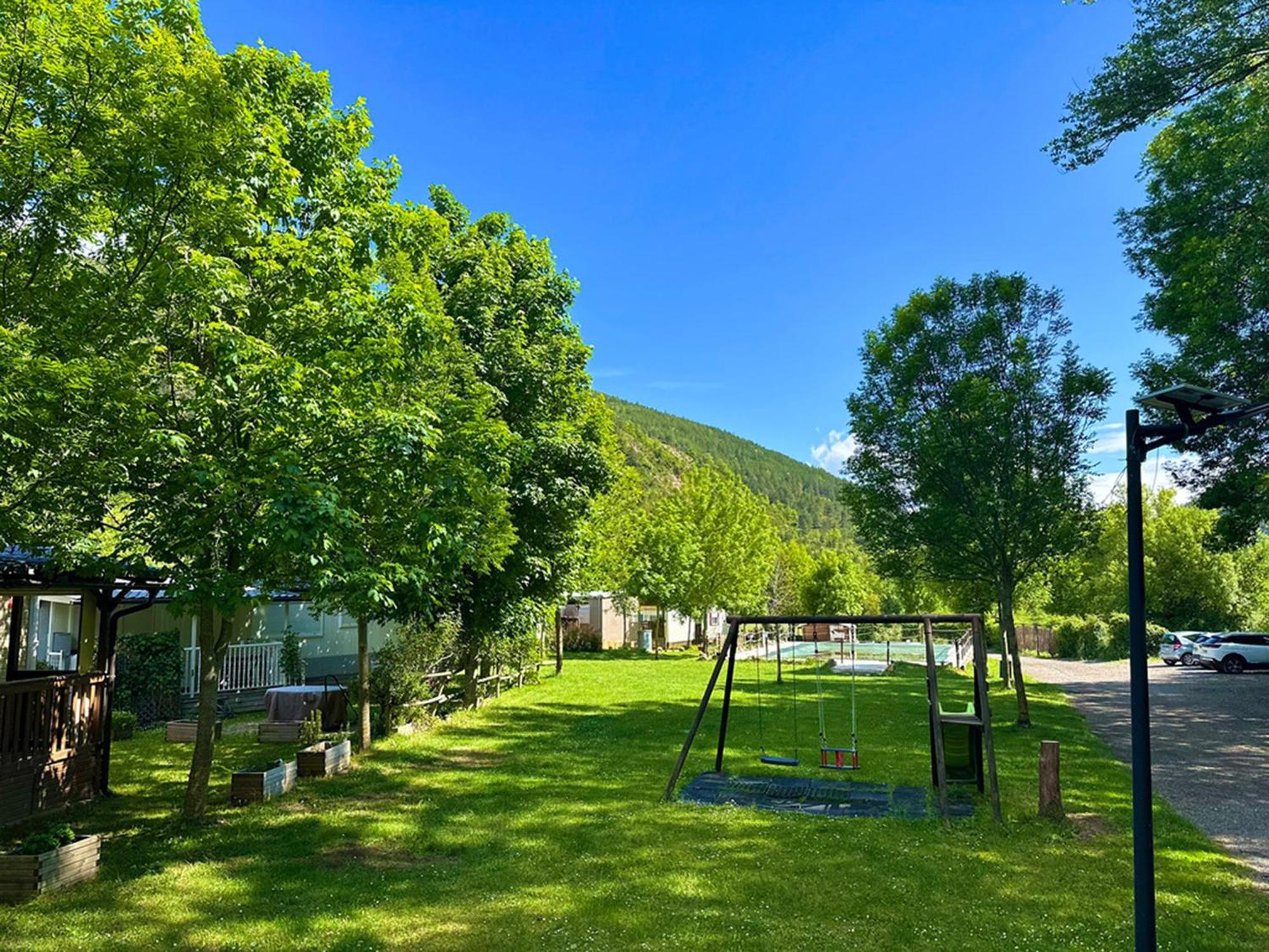 Bungalows Y Cabanas Solopuent Natur Castiello de Jaca Dış mekan fotoğraf